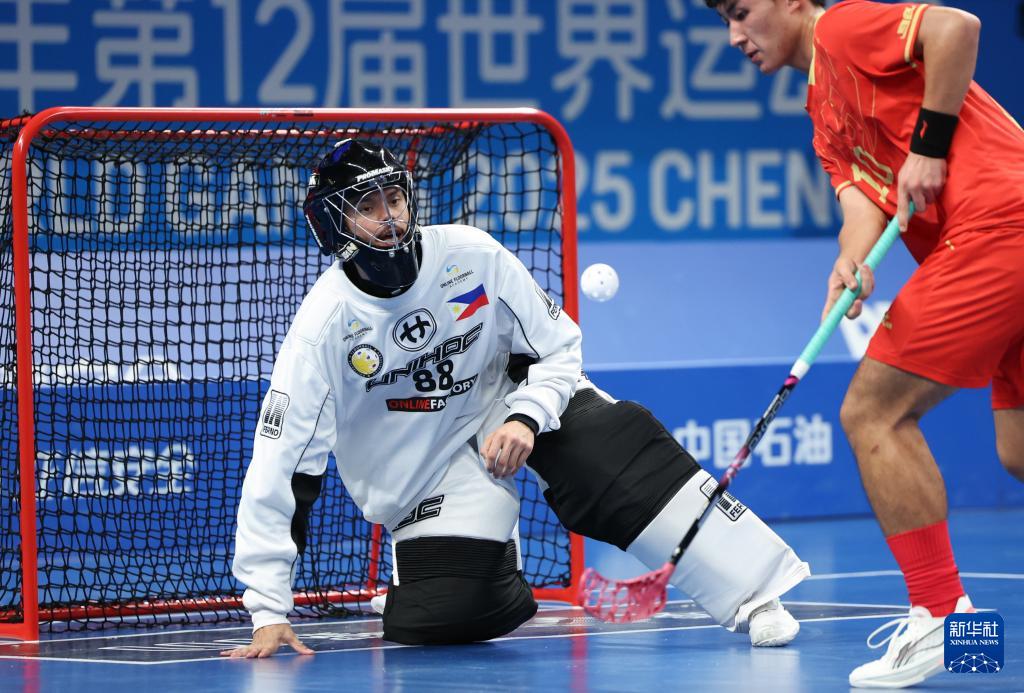 赛中带球进, 梁旭