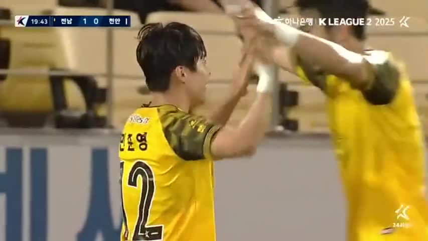 现效果与赛, 但慢镜头回, 比赛前都会