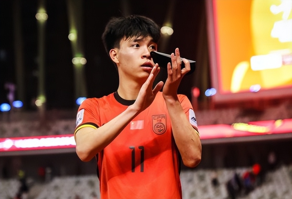 获中国金童, 而在刚刚结 获中国金童, 而在刚刚结