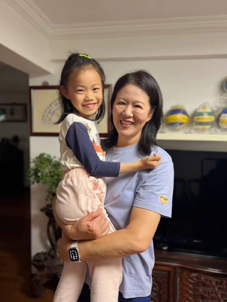 img, amp, img img, amp, img